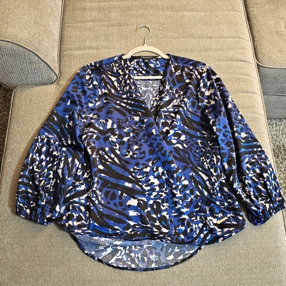 Marc New York Blue Black Animal Print Casual Career Office Blouse Size Medium